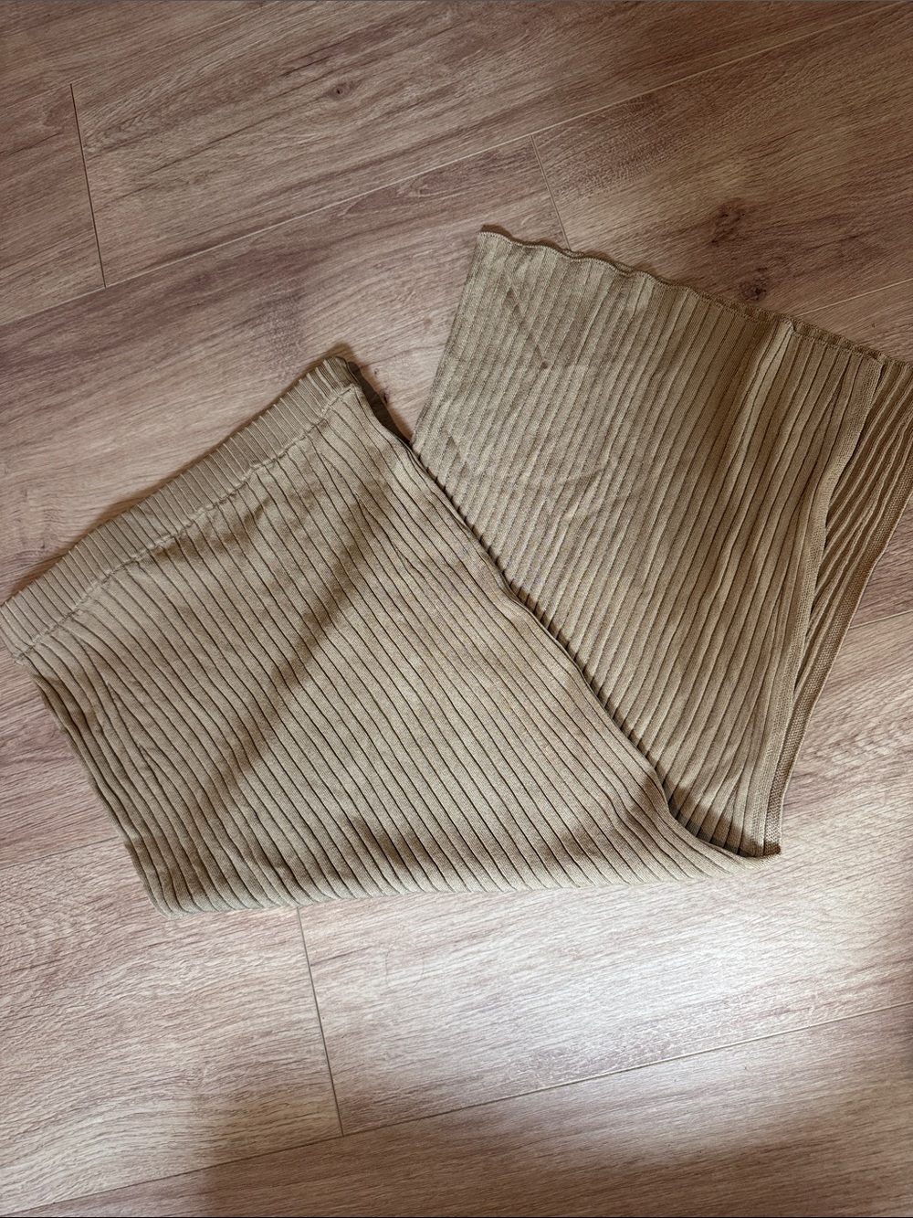 Calvin Klein Ribbed Knit Set - Picture 3 of 3